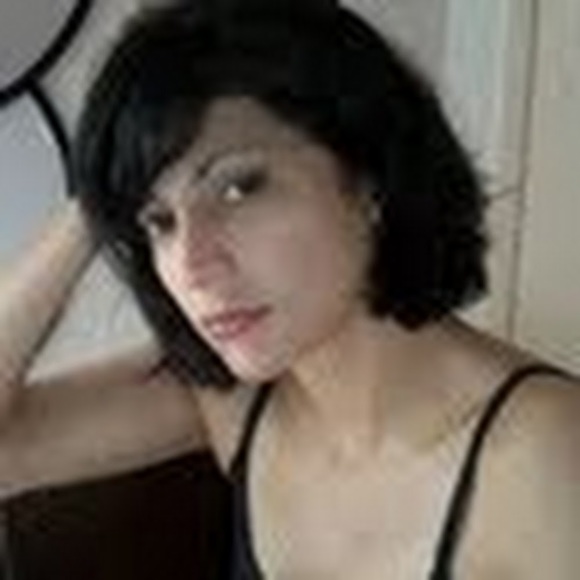 Meet your Posher, Karen - Picture 1 of 1